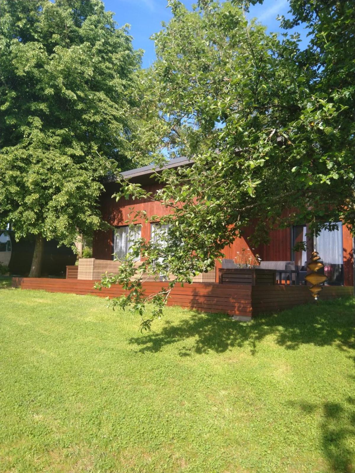 Abri De Jardin Villa Виелсалм Екстериор снимка